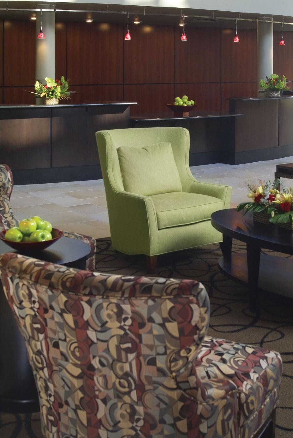 Отель Crowne Plaza Indianapolis-Airport By Ihg Экстерьер фото